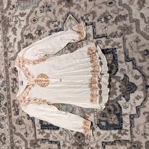 Embroidered blouse